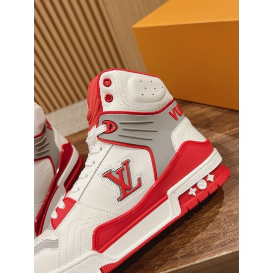 LV Trainer Sneaker