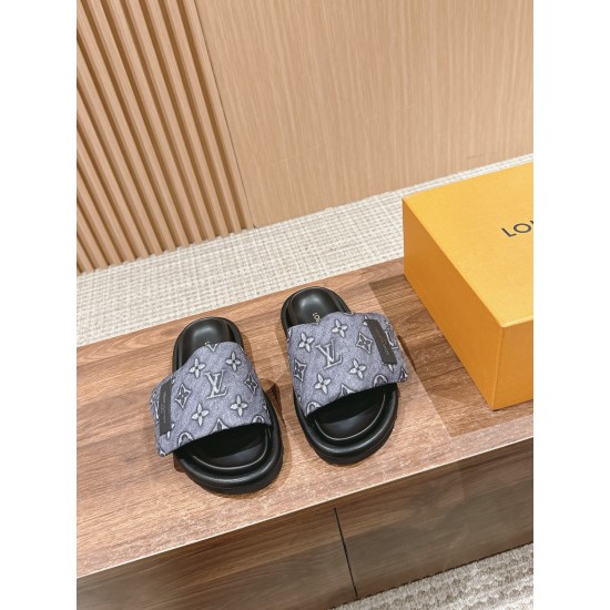 LV slippers