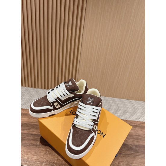 LV Trainer Sneaker