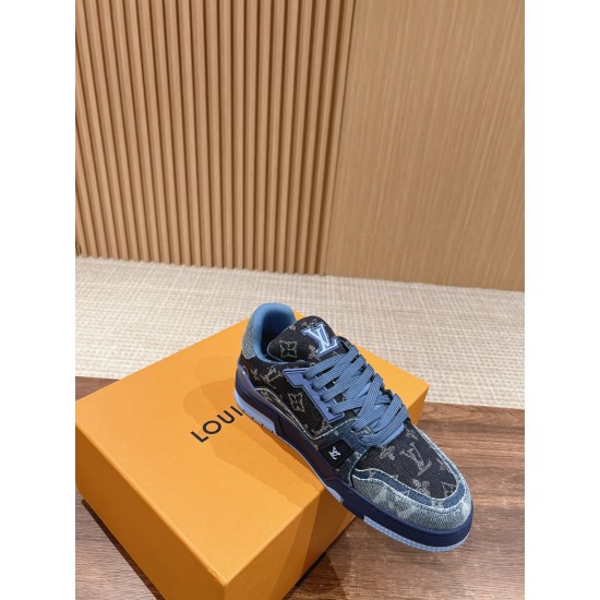 LV Trainer Sneaker