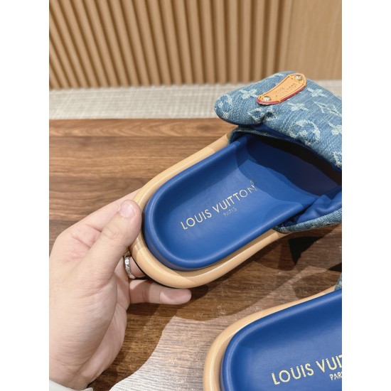 LV slippers