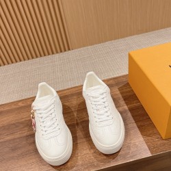 LV Groovy Sneaker