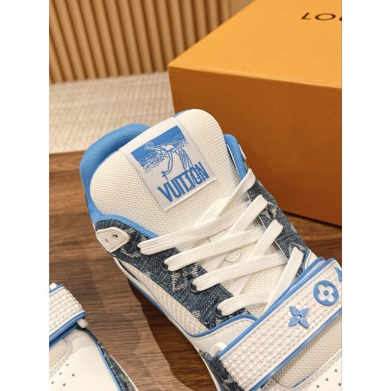 LV Trainer Sneaker