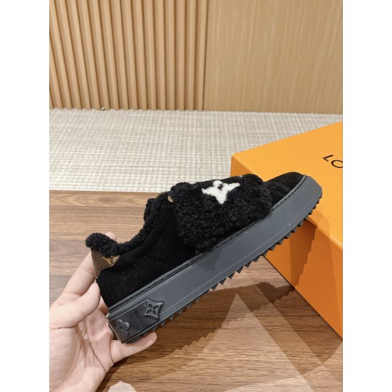 LV time out Wool Sneakers 