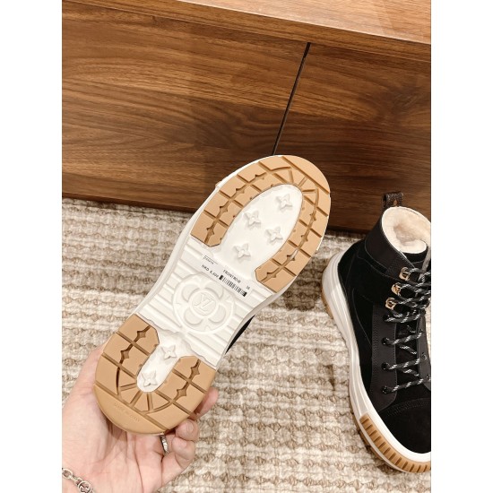 LV SQUAD Wool High Top Sneakers