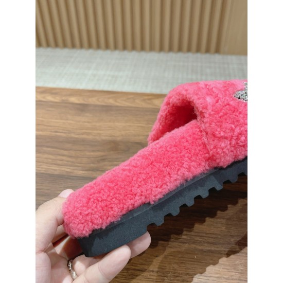 LV Woolen Slippers