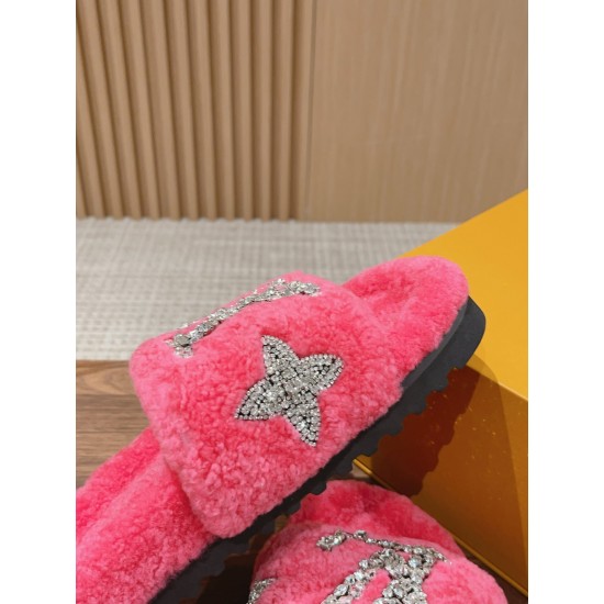 LV Woolen Slippers