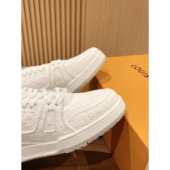 LV Trainer Sneaker