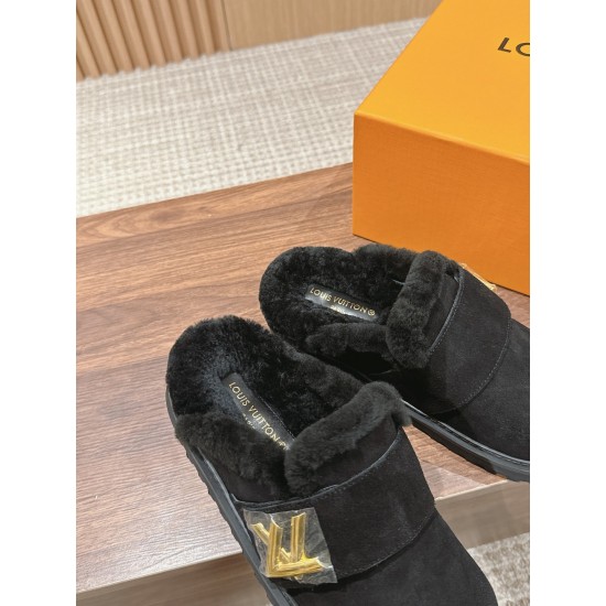 LV slippers