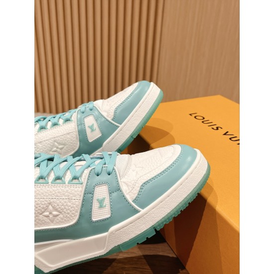 LV Trainer Sneaker