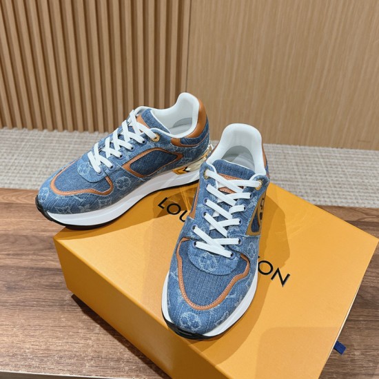 Neo Run Away Sneaker