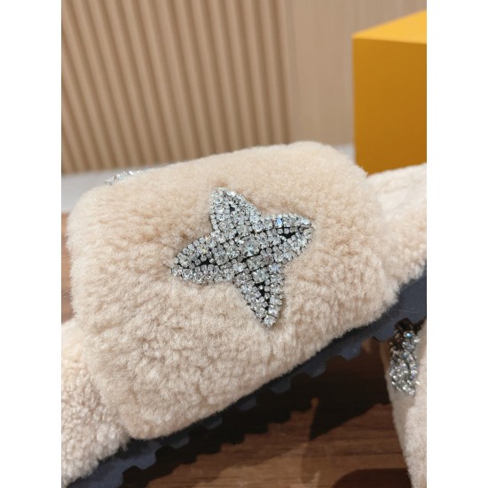 LV Woolen Slippers