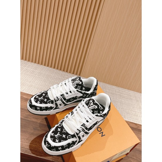 LV Trainer Sneaker