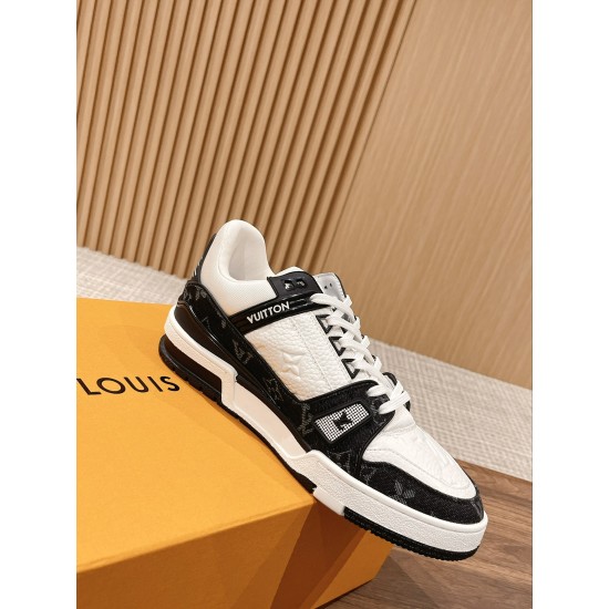 LV Trainer Sneaker