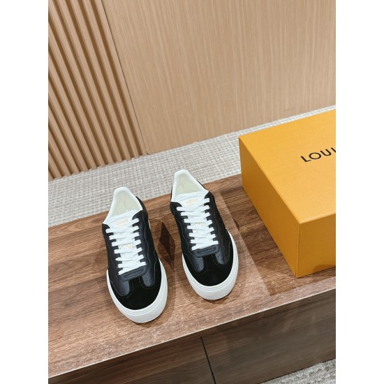 LV Groovy Sneaker