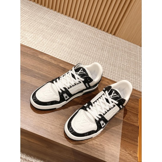 LV Trainer Sneaker