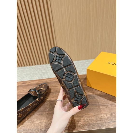 LV Gloria Flat Loafer