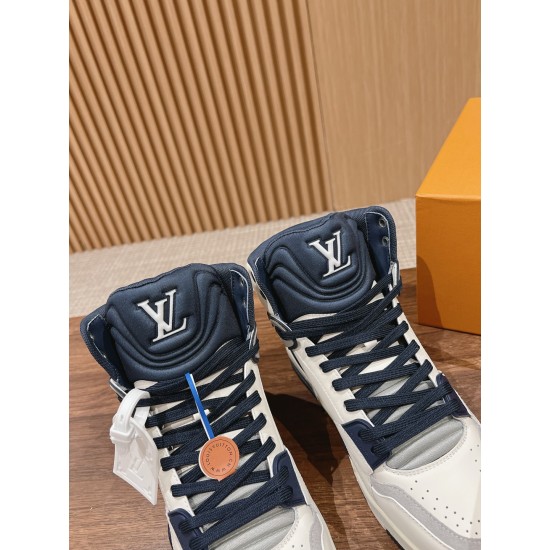 LV Trainer Sneaker