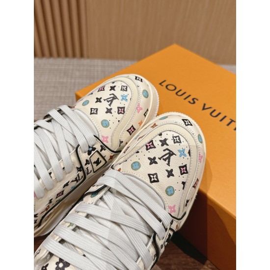 LV Trainer Sneaker