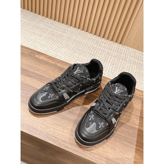 LV Trainer Sneaker