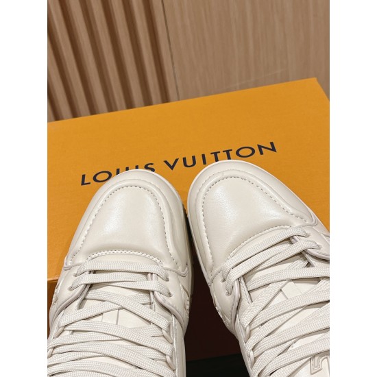 LV Trainer Sneaker