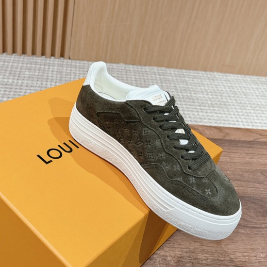 LV Groovy Sneaker