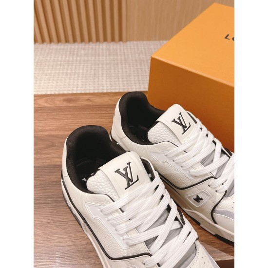 LV Trainer Sneaker