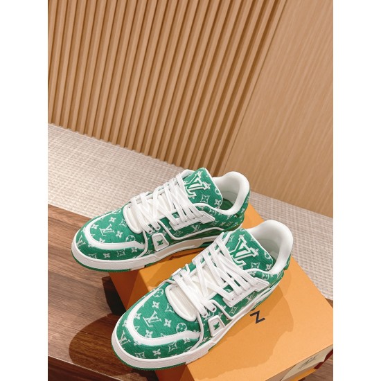 LV Trainer Sneaker