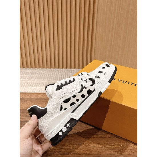 LV Trainer Sneaker