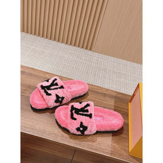 LV Woolen Slippers