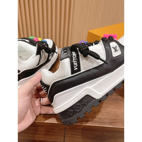 LV Trainer Maxi Sneaker