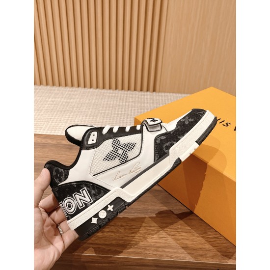 LV Trainer Sneaker