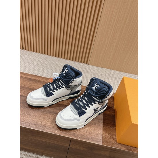 LV Trainer Sneaker