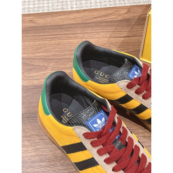 Gucci Sneakers