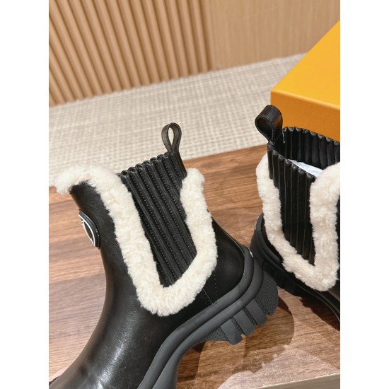 LV boots