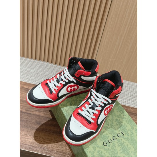 Gucci Sneakers