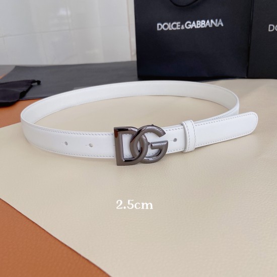 Dolce & Gabbana    DG Belts