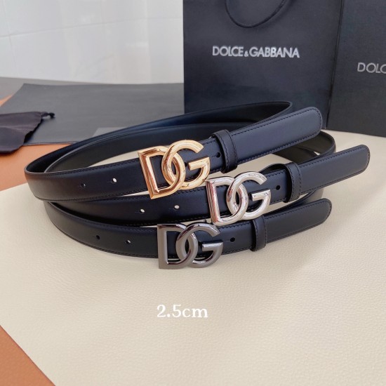 Dolce & Gabbana    DG Belts