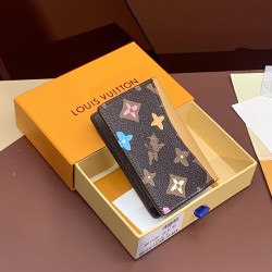 LV Pocket Organizer