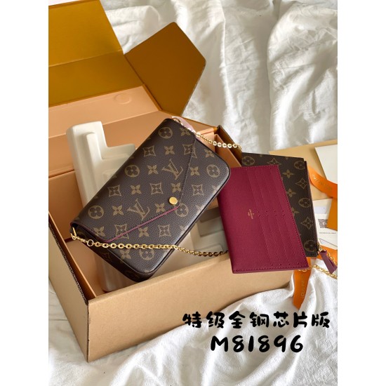 LV POCHETTE FLICIE 