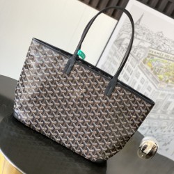 Goyard Saint Louis