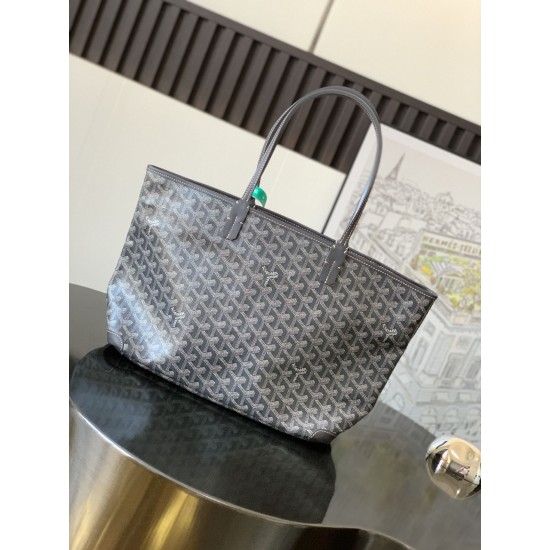 Goyard Saint Louis