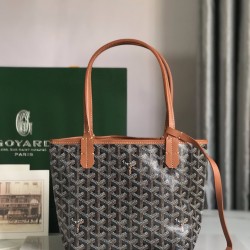 Goyard Anjou Bag