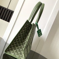 Goyard Villette Tote Bag