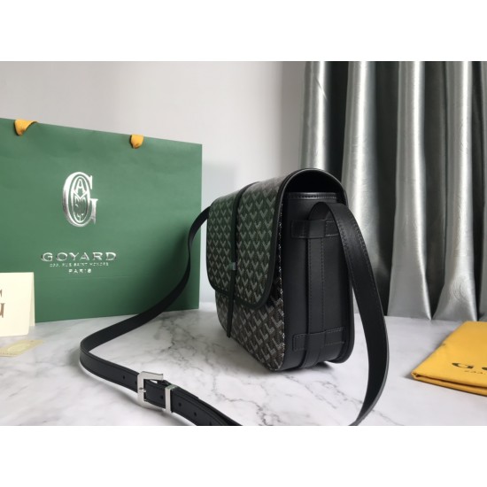 Goyard Belvdre  