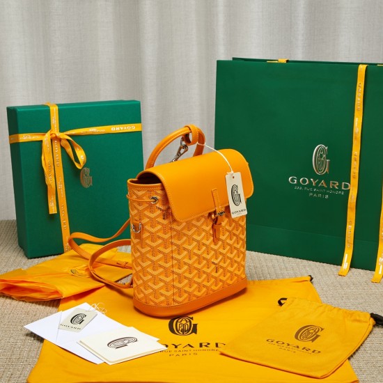 Goyard Alpin