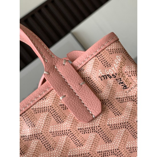 Goyard Saint Louis