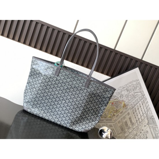 Goyard Saint Louis