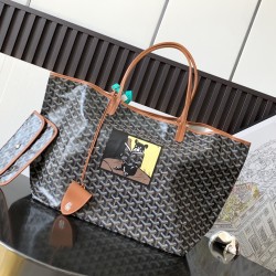 Goyard Saint Louis