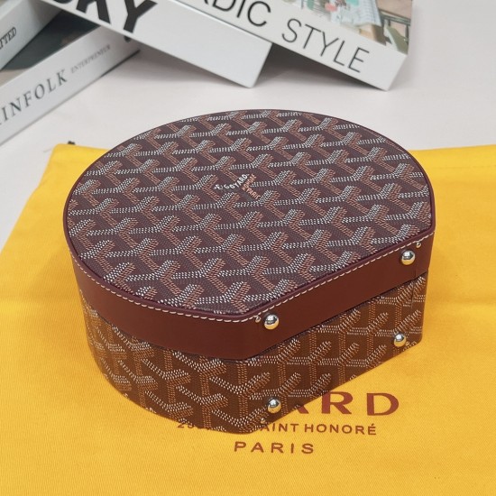 Goyard Alto